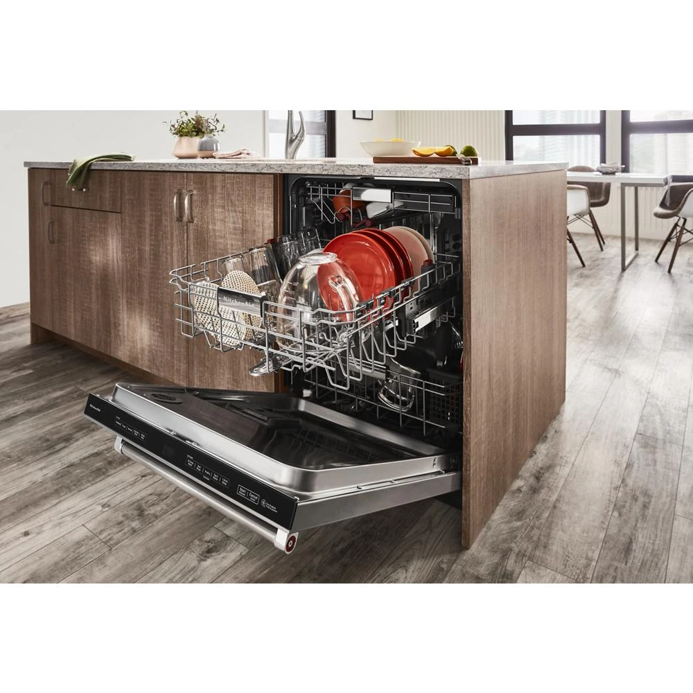 360° Max Jets™ Third Rack Dishwasher with Fan-Enabled ProDry™ System, 44 dBA view 7