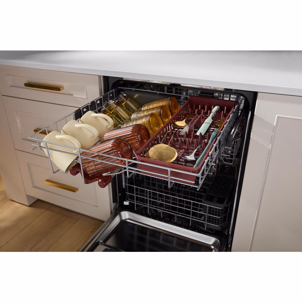 360° Max Jets™ Third Rack Dishwasher with Stemware Shield and Stemware Clips, 44 dBA view 33
