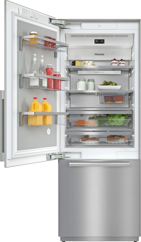 MasterCool fridge‑freezer For high-end design and technology on a large scale. KF2812SF