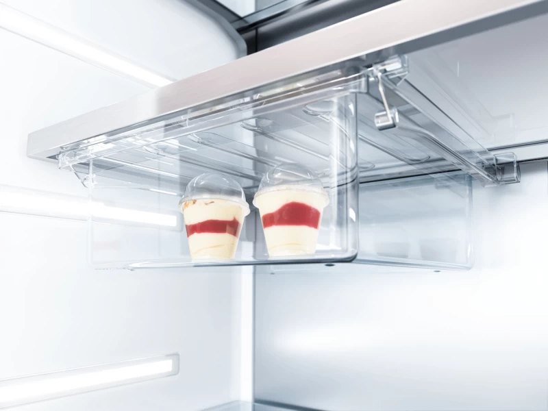 MasterCool fridge‑freezer For high-end design and technology on a large scale. KF2902SF