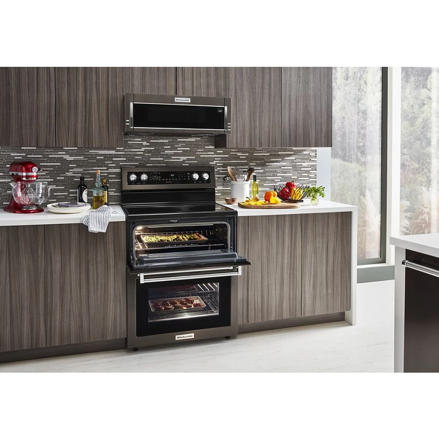 30-Inch 5 Burner Electric Double Oven Convection Range view 7