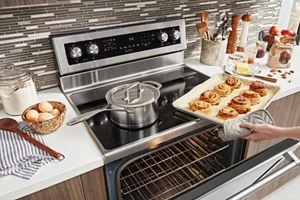 30" 5-Element Electric Convection Range view 4