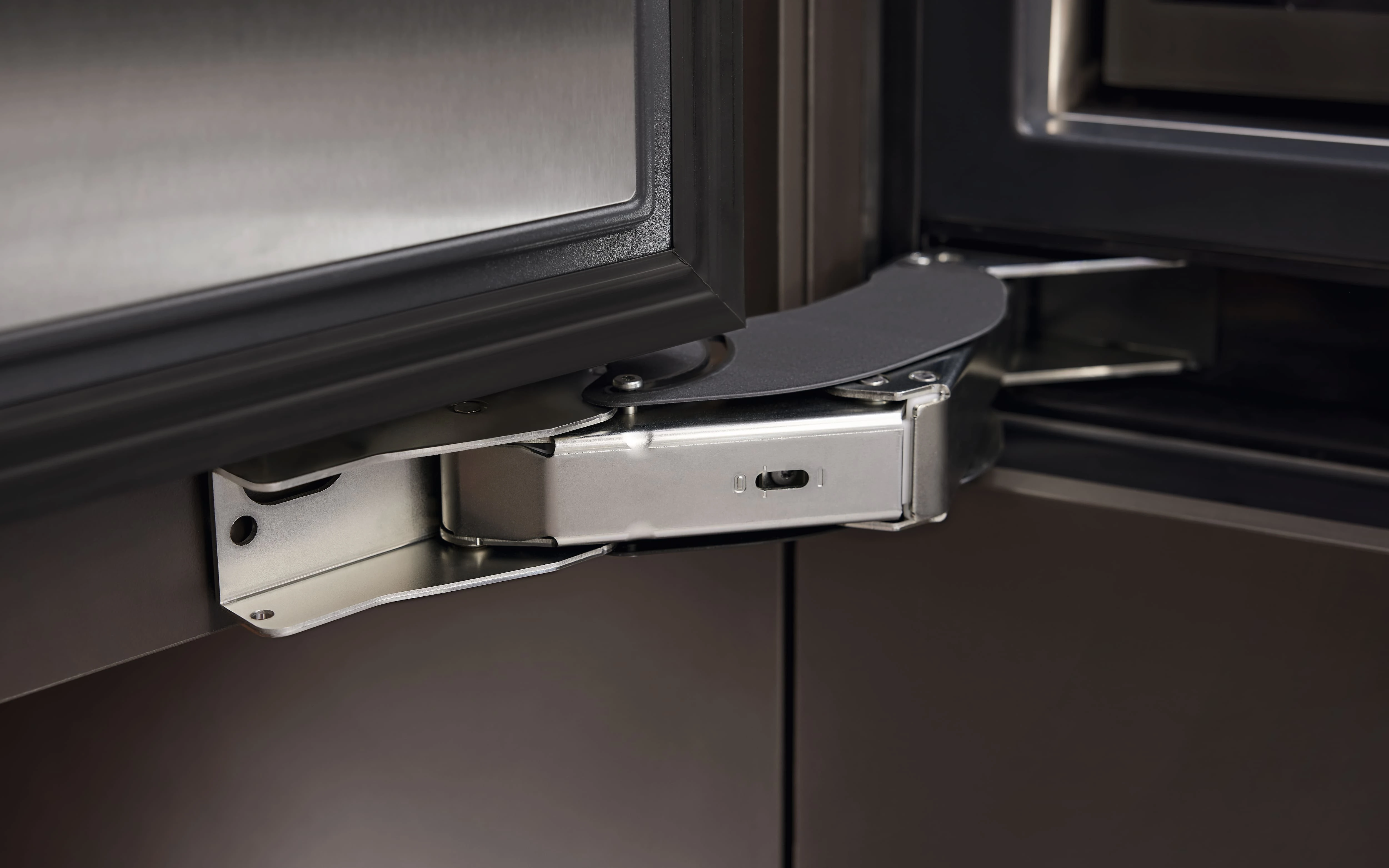 MaxLoad hinge