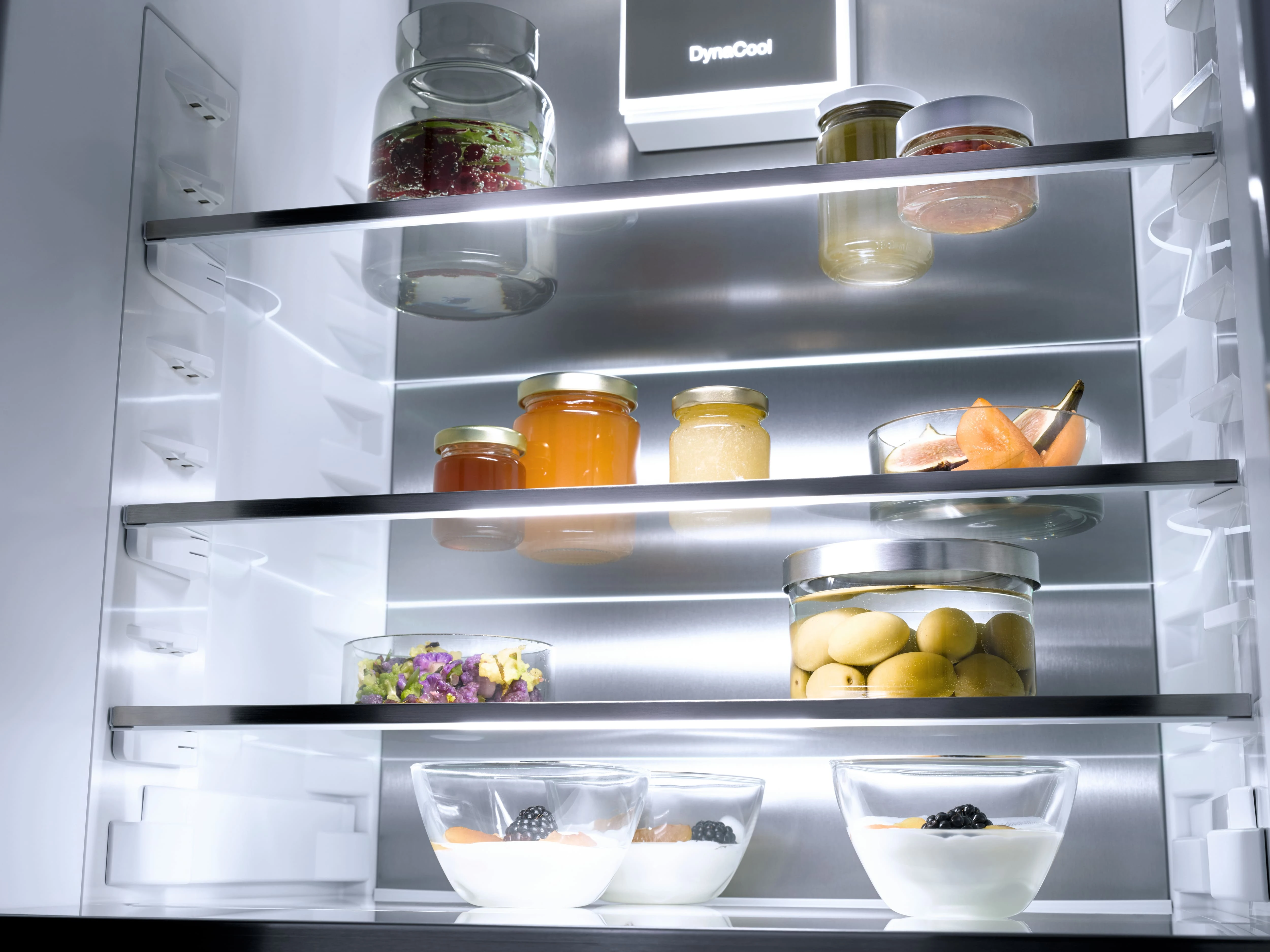 Built-in bottom-mount units, 70 in (178 cm) niche height KFN7795D