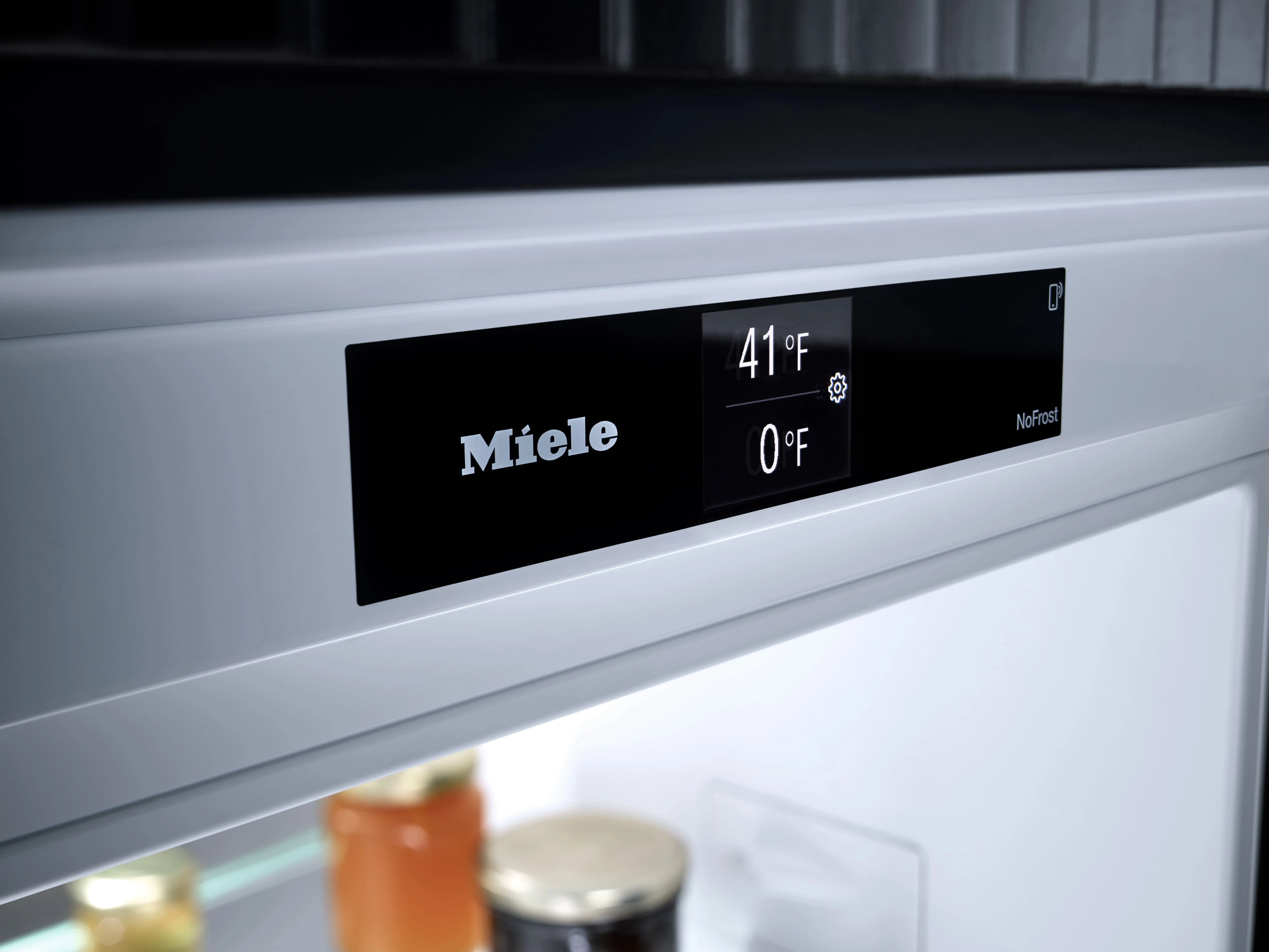 Built-in bottom-mount units, 70 in (178 cm) niche height KFN7795D