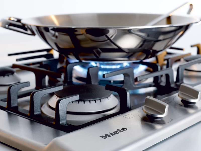Gas cooktop with 5 burners for particularly versatile cooking convenience. KM2032G
