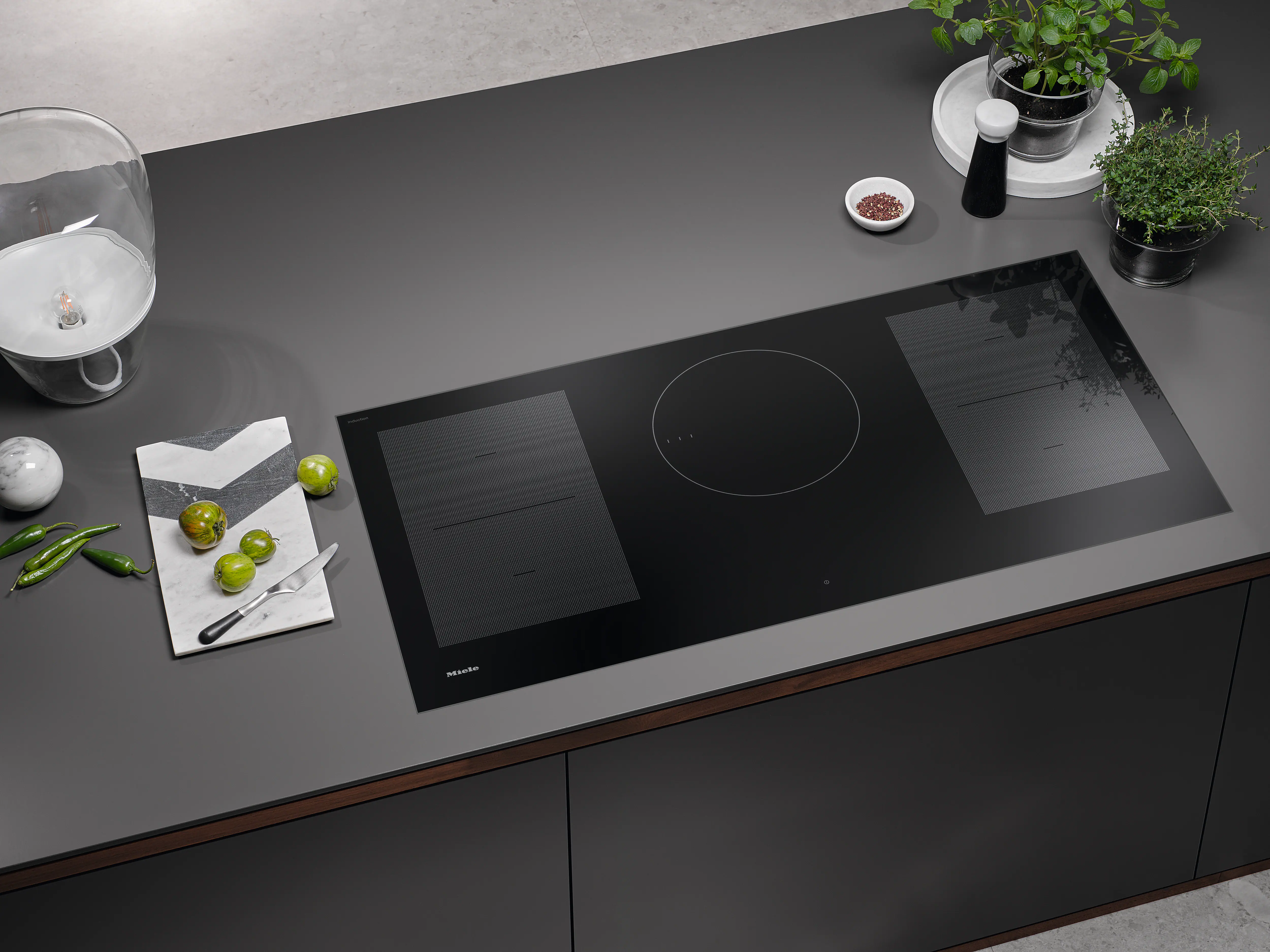 42-inch induction cooktop, operated with its own controls KM7755FL