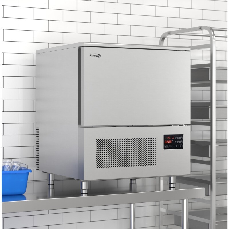 30 in. Commercial Countertop Blast Chiller 30 lbs Rapid Chill / 26.5 lbs Rapid Freeze with ETL for Safety and Sanitation with a 5-Pan Capacity in Stainless-Steel KMCBLC5