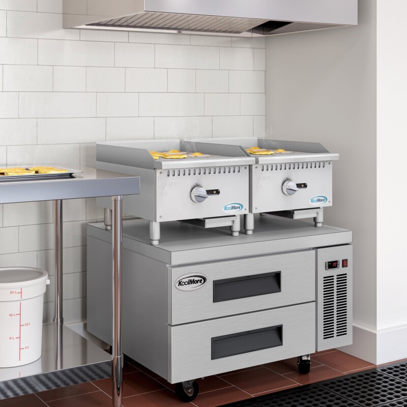 18 in. Natural Gas 1-Burner Griddle with 30,000 BTU in Stainless-Steel KMGG118M, product image 5 of 11