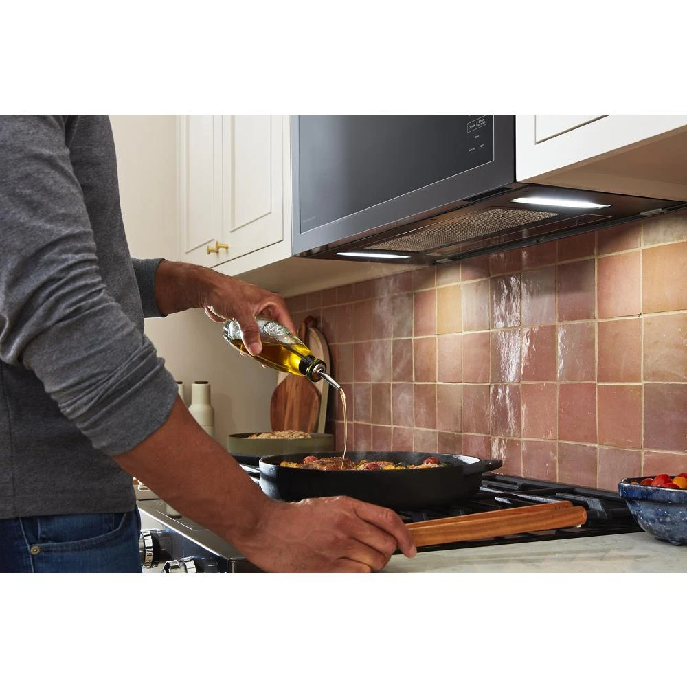 Over-The-Range Microwave with Flush Built-In Design view 6