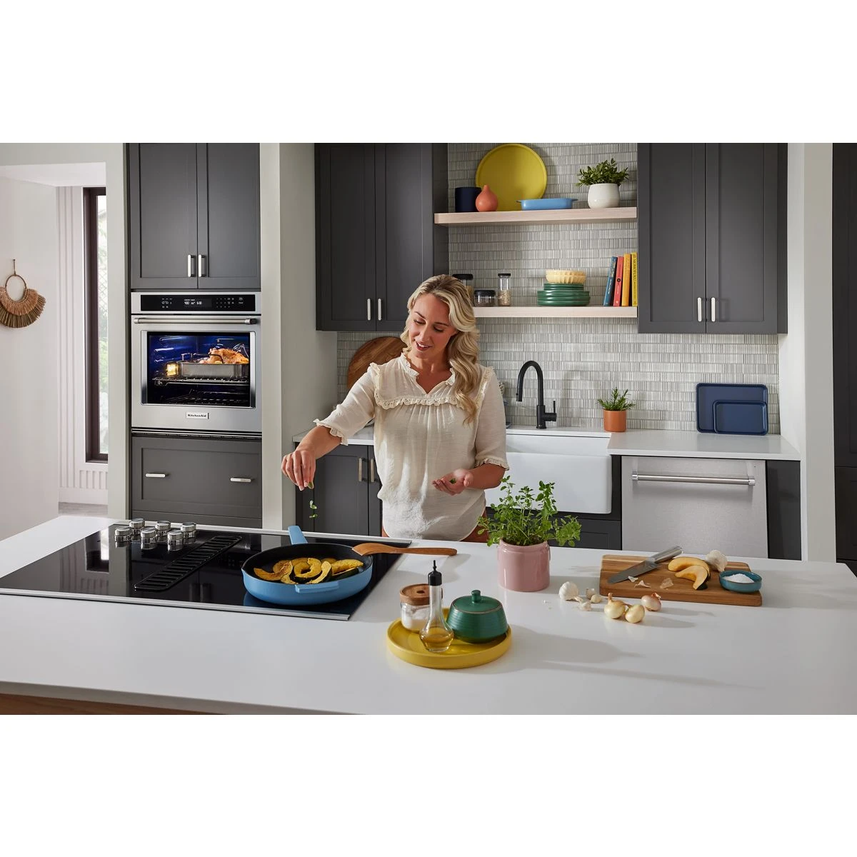 KitchenAid® 30" Single Wall Ovens with Air Fry Mode view 8