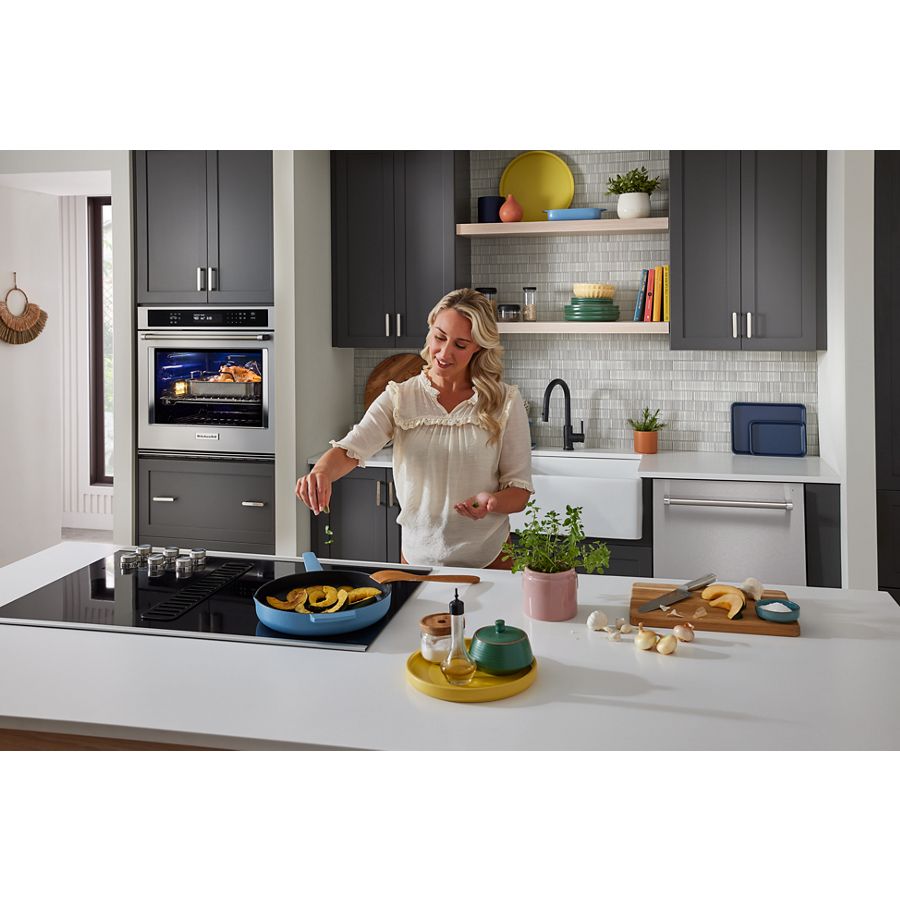 30" Single Wall Ovens with Air Fry Mode KOES530PSS
