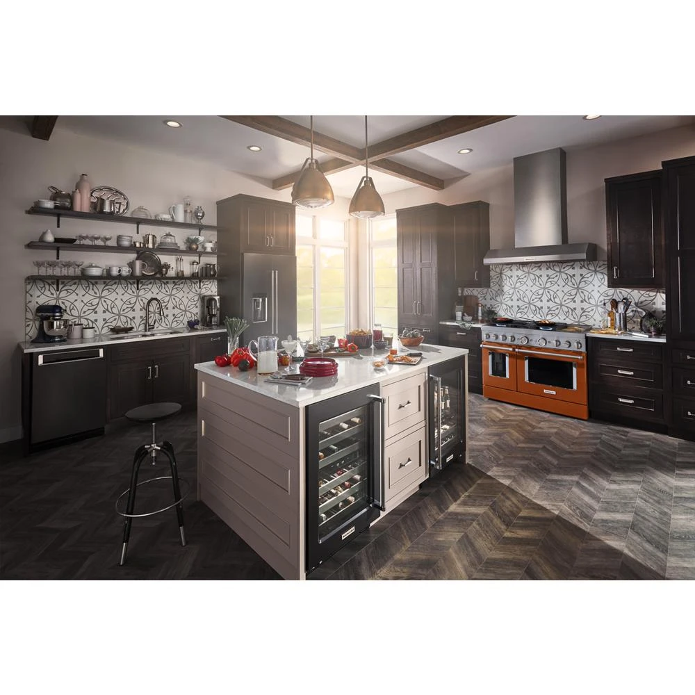 23.8 cu. ft. 36" Counter-Depth French Door Platinum Interior Refrigerator with PrintShield™ Finish view 56