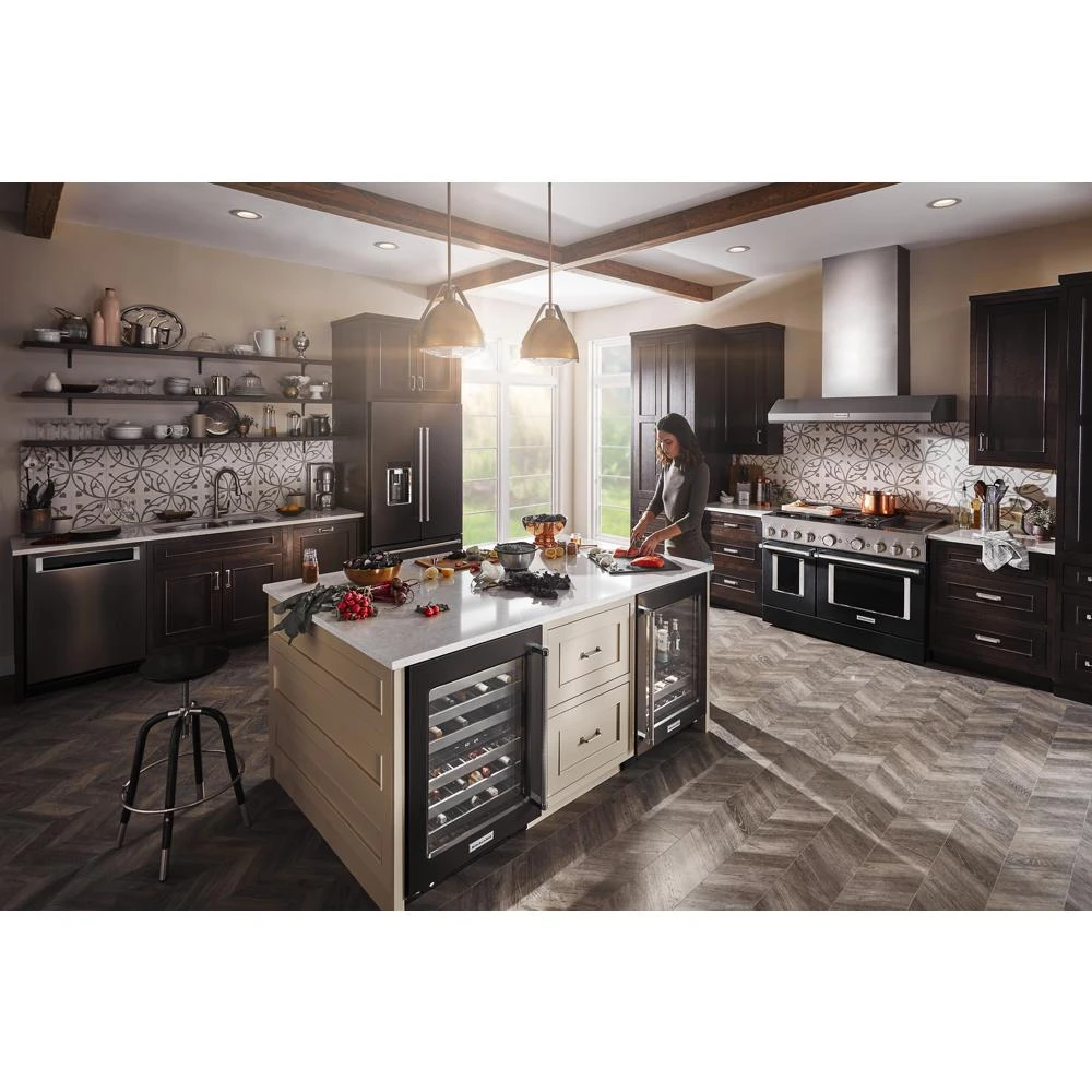 23.8 cu. ft. 36" Counter-Depth French Door Platinum Interior Refrigerator with PrintShield™ Finish view 7