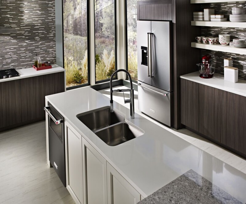 23.8 cu. ft. 36" Counter-Depth French Door Platinum Interior Refrigerator KRFC704FSS