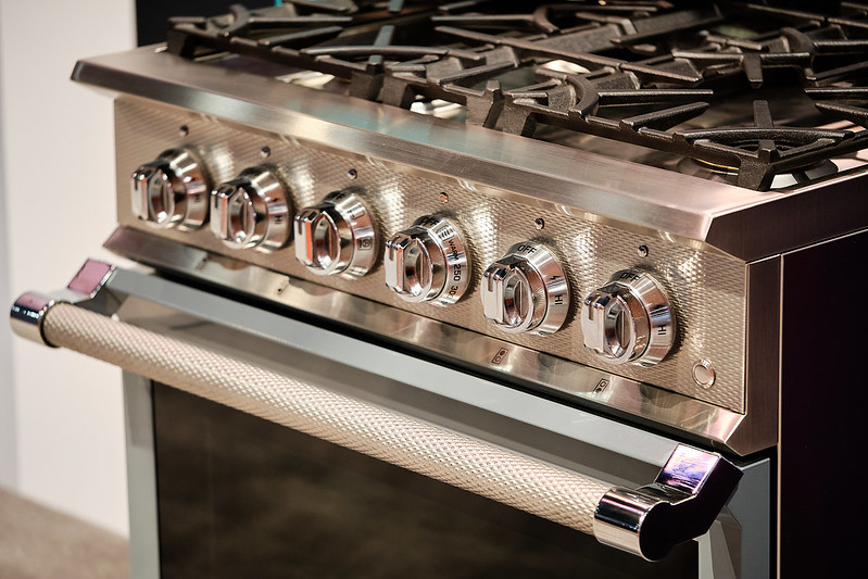 30″ 4-Burner All Gas Range KRG304NGCC1