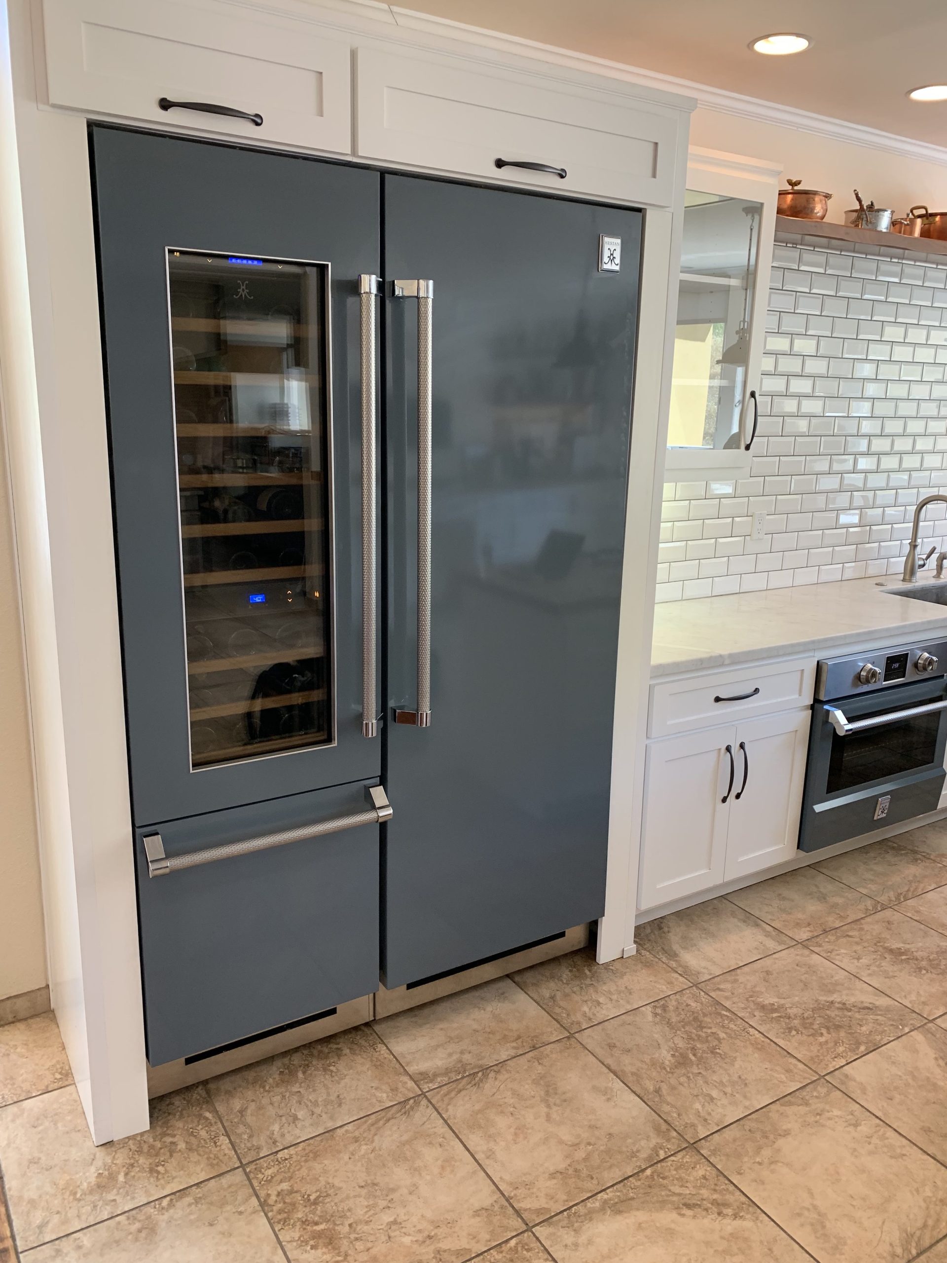 24" Wine Refrigerator KRWR24RD