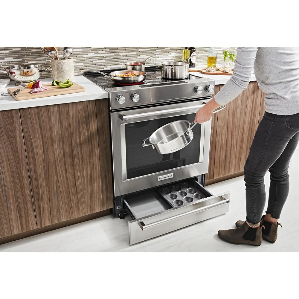 30" 5-Element Electric Slide-In Convection Range view 10