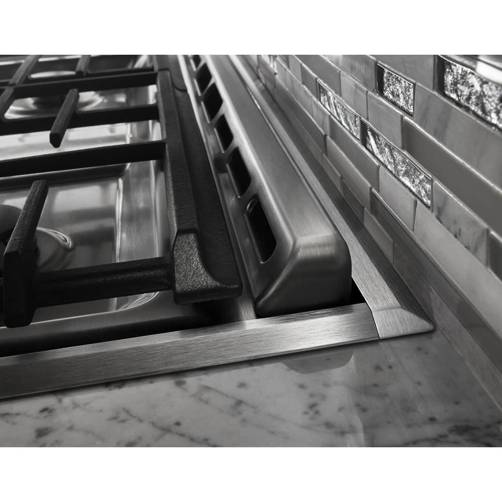 30-Inch 5 Burner Gas Convection Slide-In Range with Baking Drawer view 30