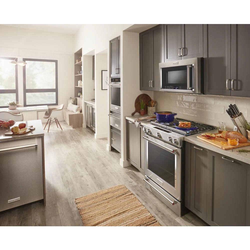 30-Inch 5 Burner Gas Convection Slide-In Range with Baking Drawer view 12