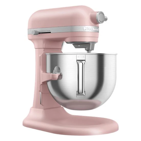 Professional-style performance paired with a 3-point locking bowl provides you with stability for mixing heavy, dense ingredients KSM70SKXXDR