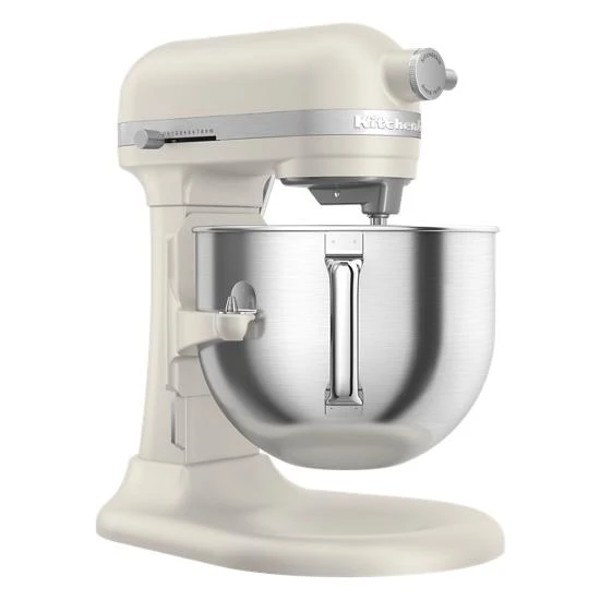 Professional-style performance paired with a 3-point locking bowl provides you with stability for mixing heavy, dense ingredients KSM70SKXXMH