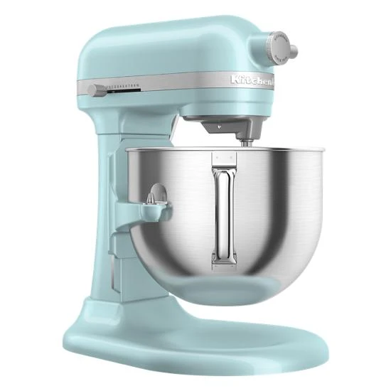 Professional-style performance paired with a 3-point locking bowl provides you with stability for mixing heavy, dense ingredients KSM70SKXXMI