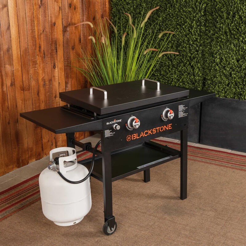 28" Griddle with Hard Cover Bundle KT24035