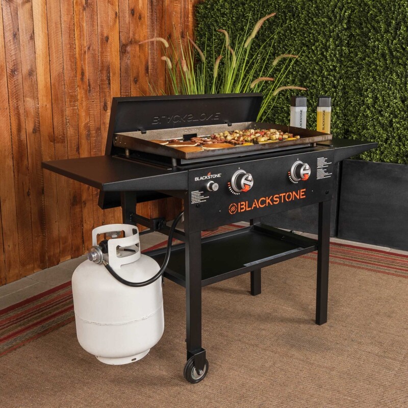 28" Griddle with Hard Cover Bundle KT24035