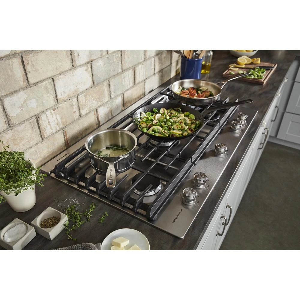 36" Retractable Downdraft Ventilation System view 9