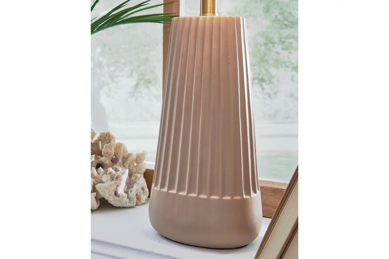 Dellner Ceramic Table Lamp In Mocha L100854