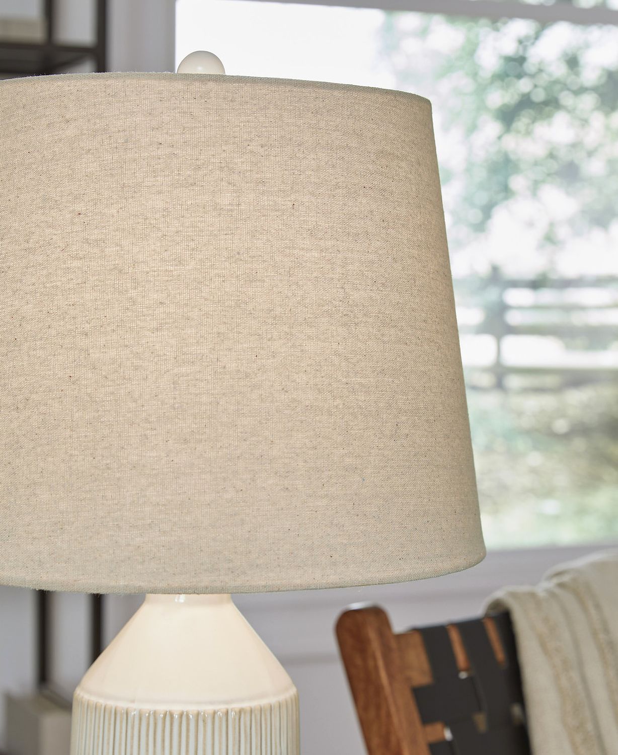 Willport Off White Table Lamp Set of 2 L177994