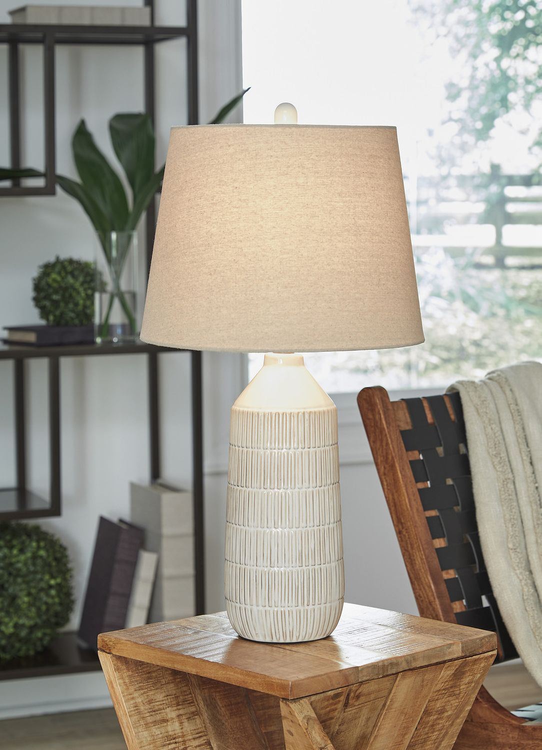 Willport Off White Table Lamp Set of 2 L177994