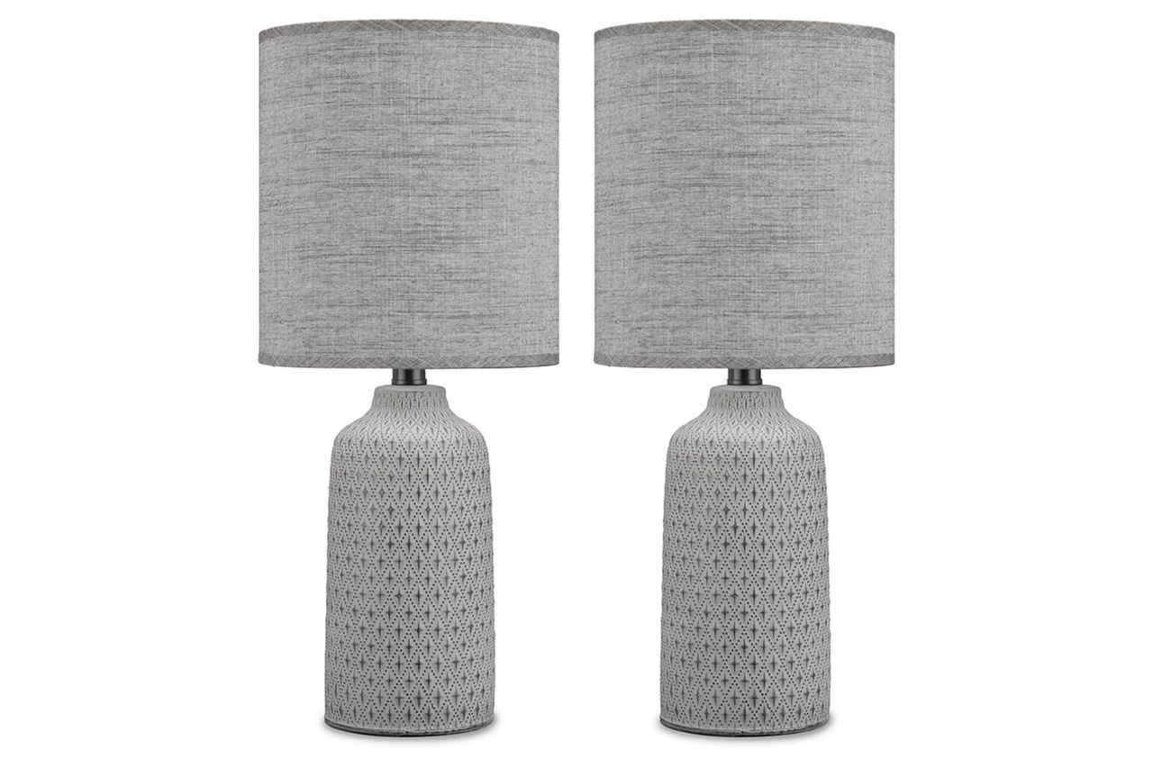 Donnford Black Table Lamp L180134