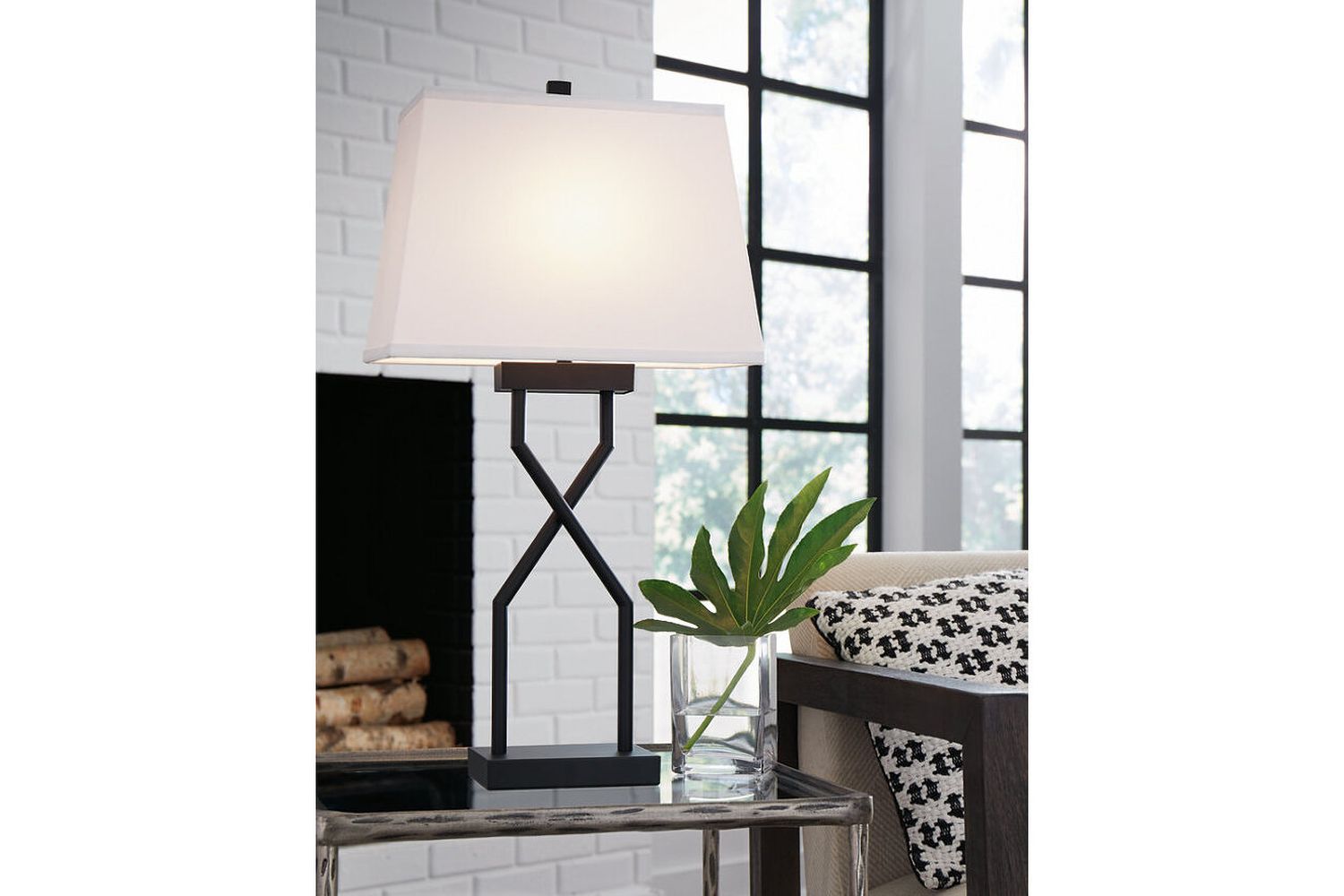 Brookthrone Black Metal Table Lamp Set of 2 L204514