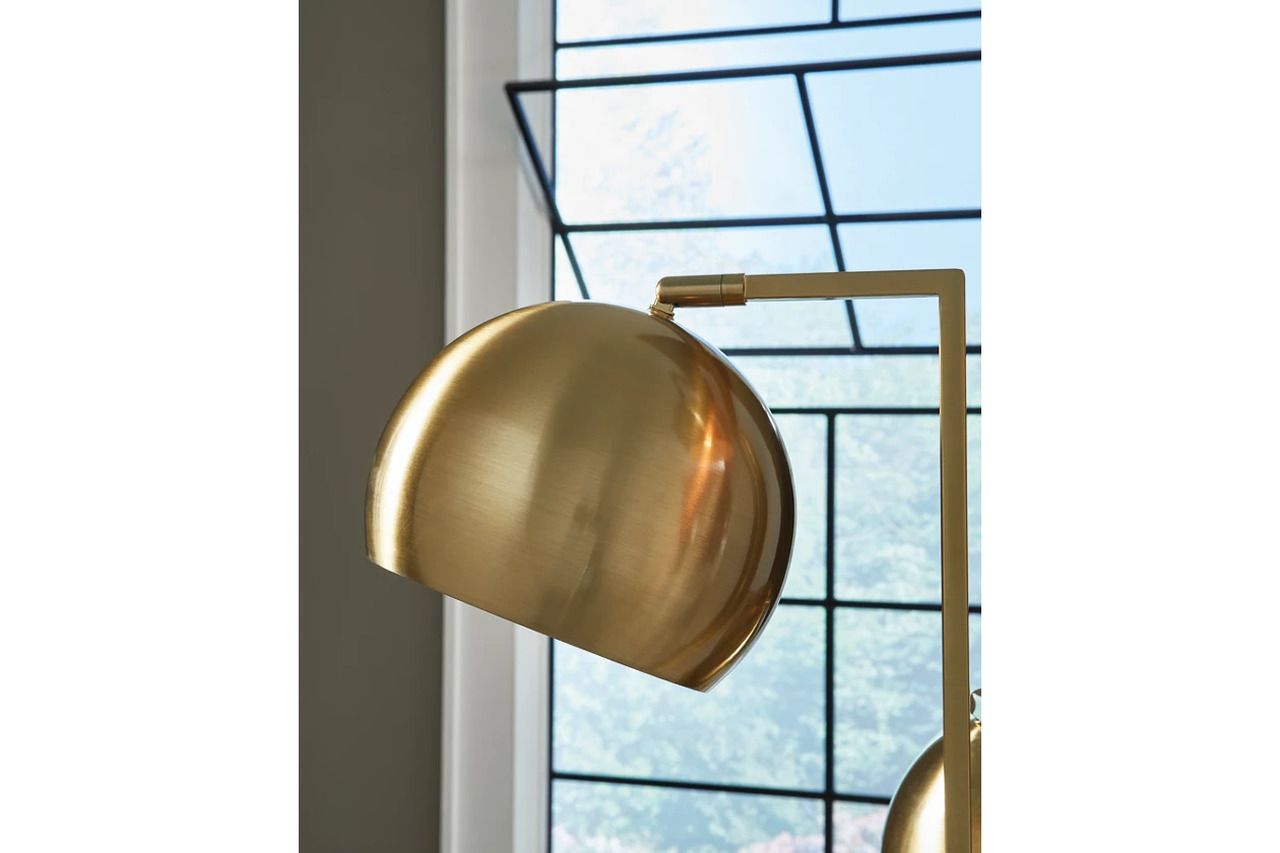 Sorcha Metal Floor Lamp In Gold and Black L206111