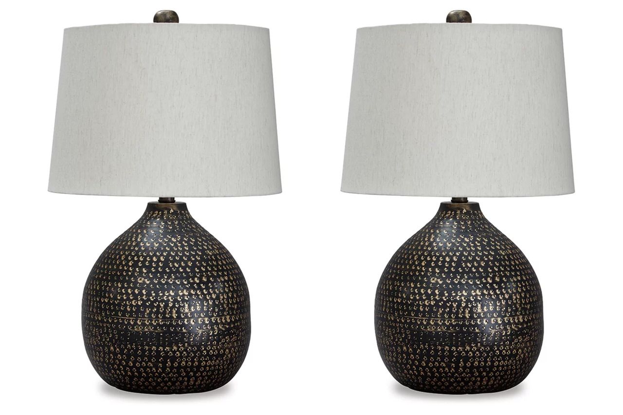 Maire Black and Gold Metal Table Lamp L207294