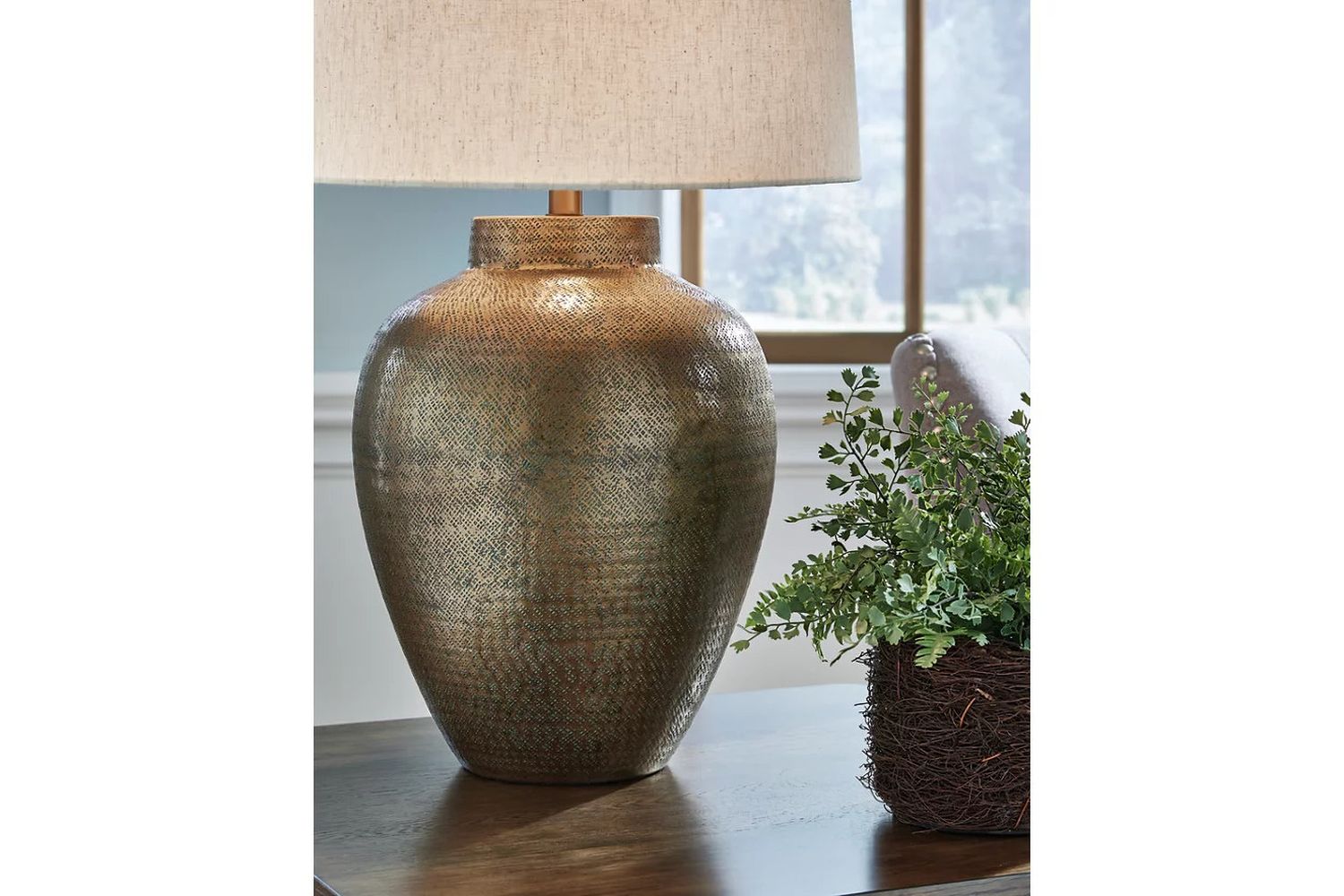 Madney Table Lamp In Antique Gold L207494