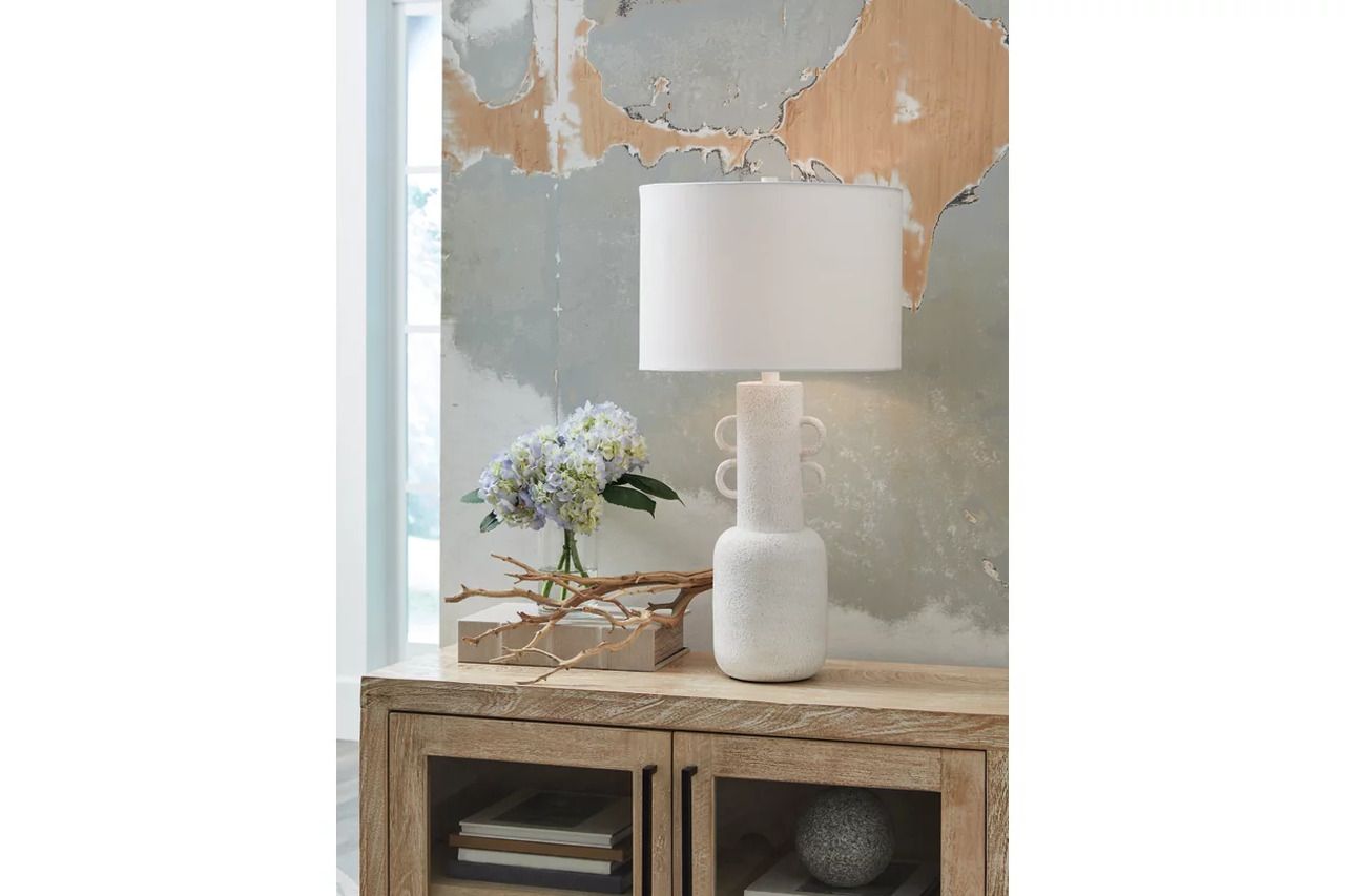 Perringhill Table Lamp In Distressed White L207504