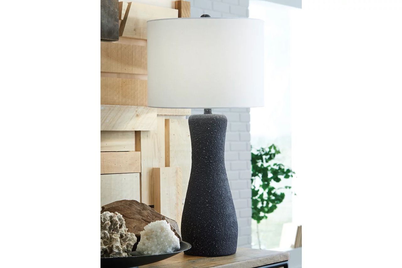 Maykins Table Lamp In Black L207634