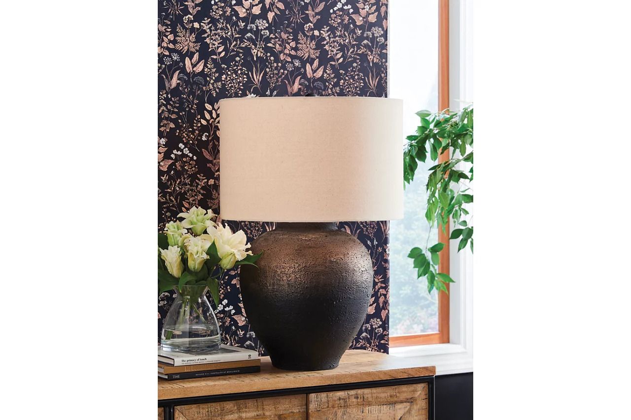 Newgerhard Table Lamp In Brown and Black L207644