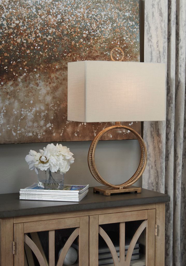 Mahala Gold Metal Table Lamp L208124