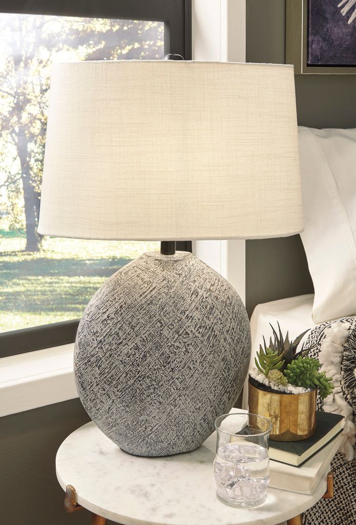 Harif Beige Table Lamp L235624