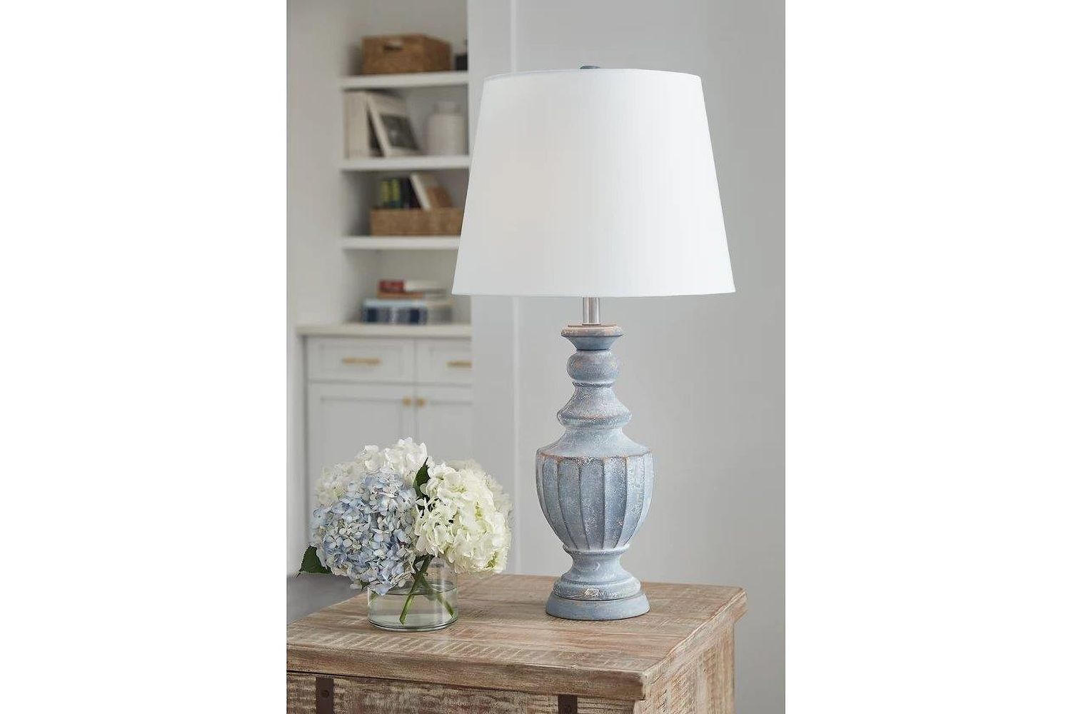 Cylerick Table Lamp In Antique Blue L235714