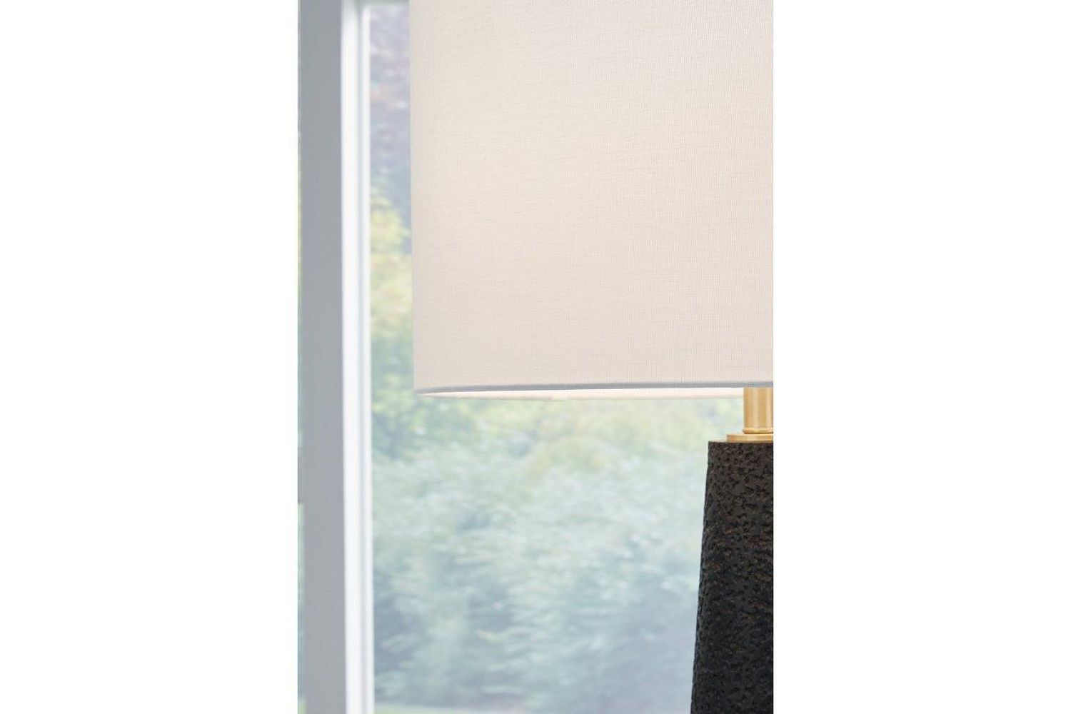 Hallburg Floor Lamp In Black L235761