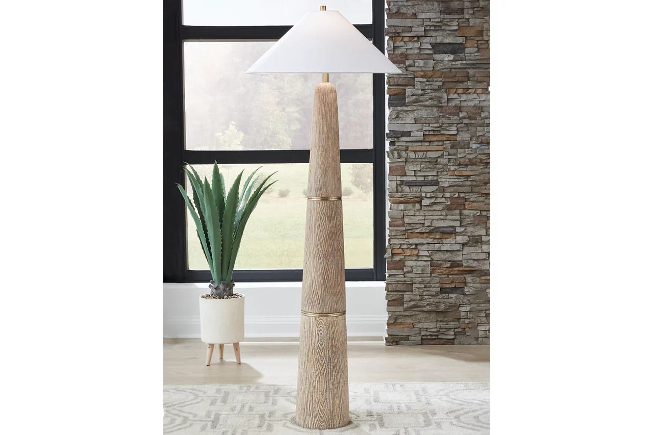 Gasparleigh Floor Lamp In Brown and Gold L235811