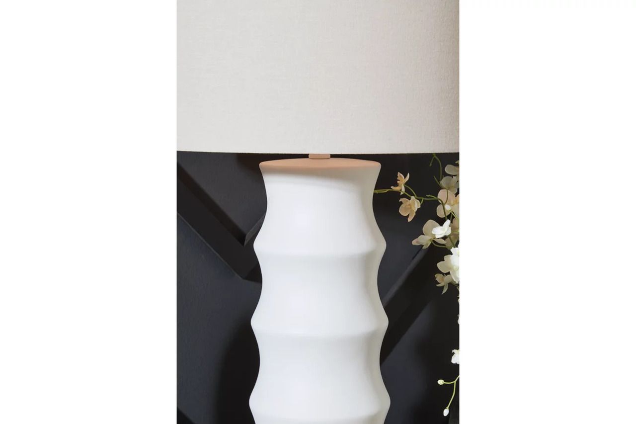 Veraleigh Table Lamp In White L235854