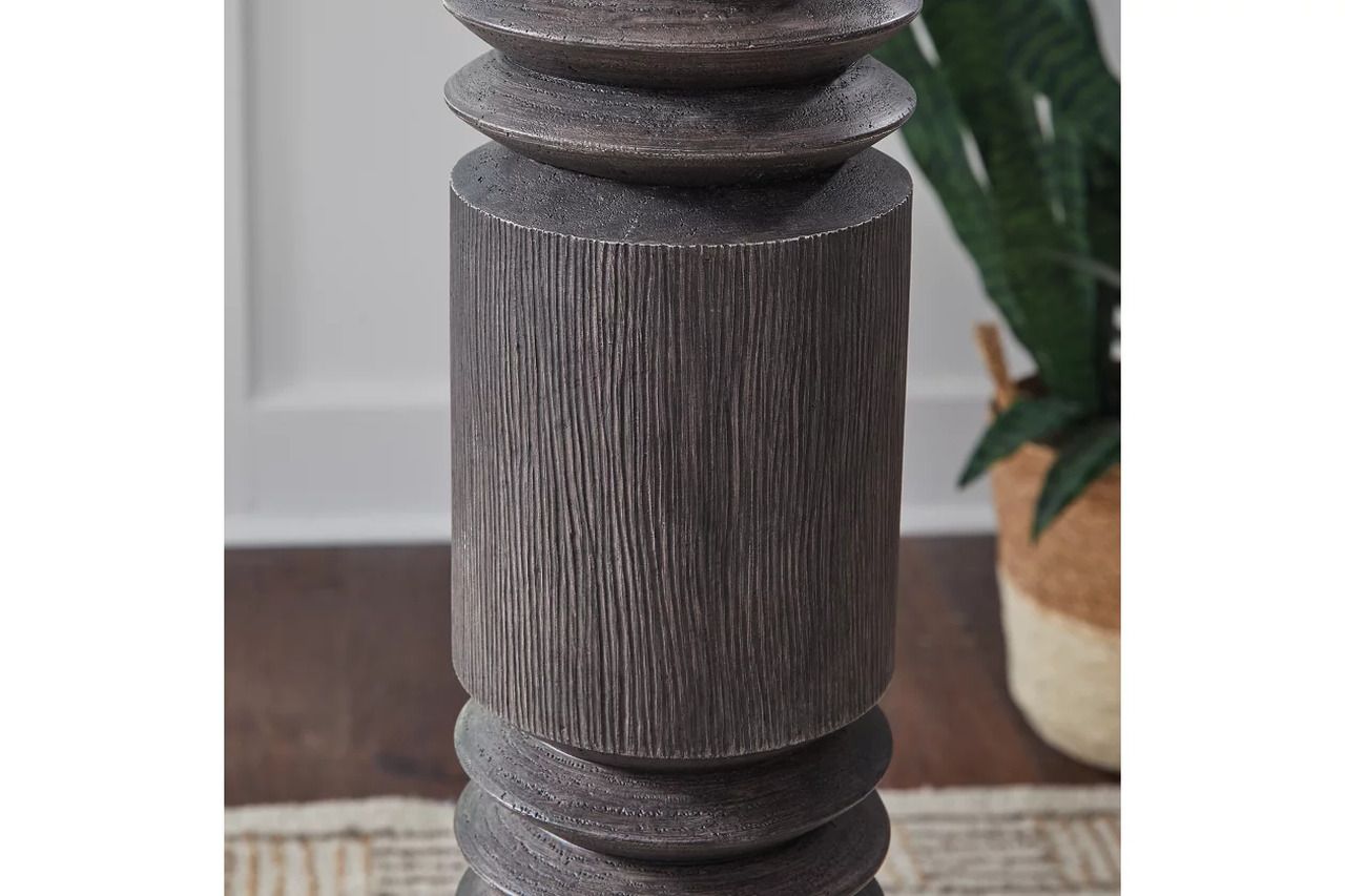 Fainwell Floor Lamp In Distressed Black L235861