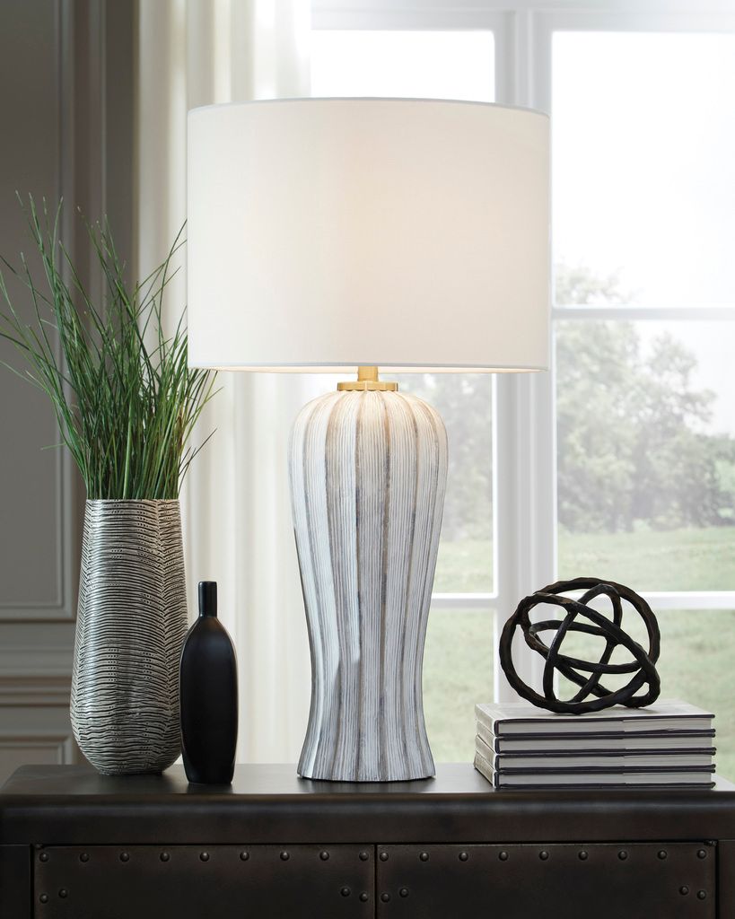 Lanwell Table Lamp In Antique Gray L235894