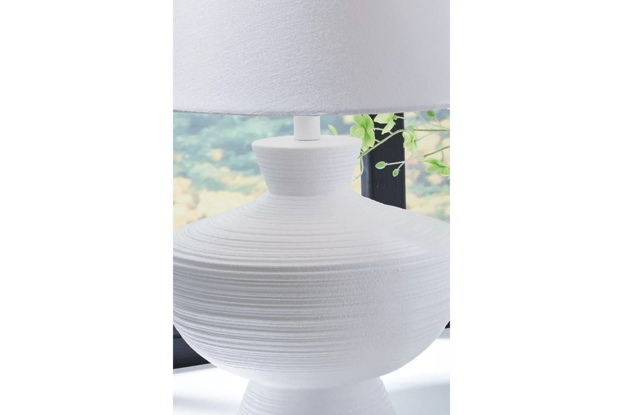 Harelwood Table Lamp In White L235934